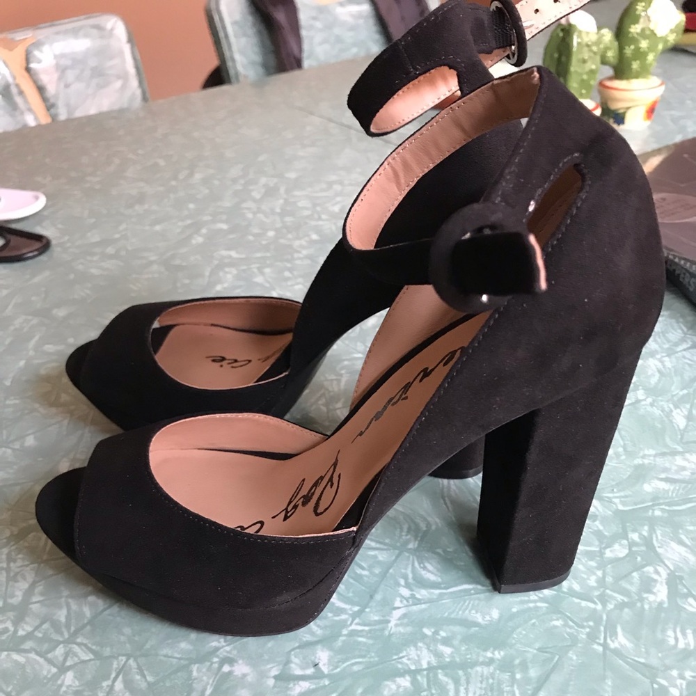 American Rag Reeta Block Heel